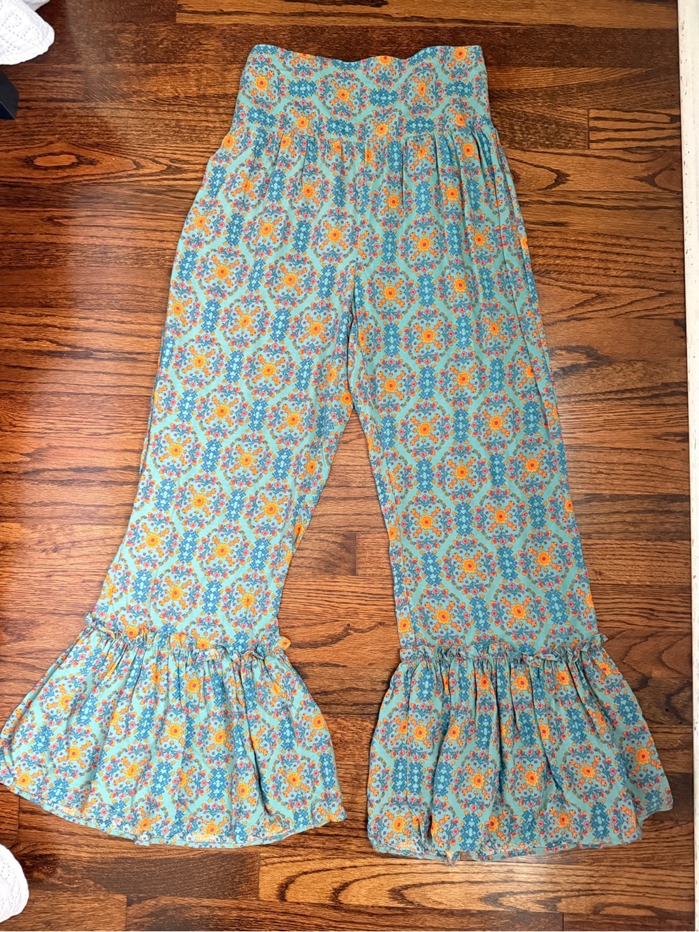 Natural Life Women’s Boho Ruffle Bell Bottom Pants Size Small - Picture 7 of 7